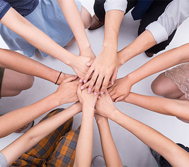 實力定制(zhì)生産 · 高新技(jì)術設備